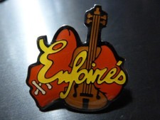 RARE pin's les restos du coeur