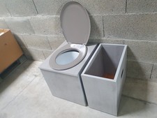 Toilette Sèche d'inérieur avec réserve copaux