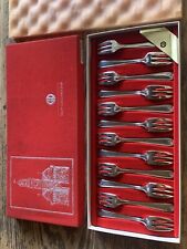 12 Fourchettes à Dessert Guy