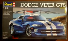 REVELL DODGE VIPER GTS