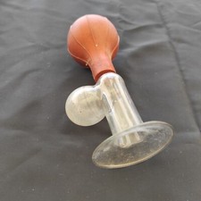 Tire lait ancien en verre soufflé et poire caoutchouc matériel médical ancien