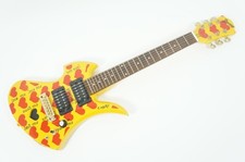 Mini guitare de voyage Burny