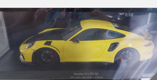 Porsche 991 Gt3 RS  Jaune 1 of 402 1:18 MINICHAMPS
