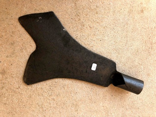 Old tool outil - tool, /