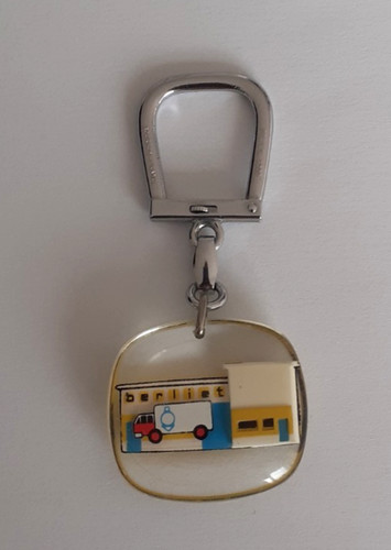 Ancien porte cles - porte, bourbon