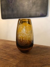 JOLI VASE EN VERRE ÉPAIS