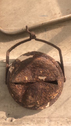 Cache phare blakout notek - phare,