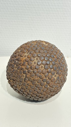 Ancienne boule lyonnaise - ancienne, en