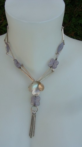 Magnifique collier delphine - magnifique,