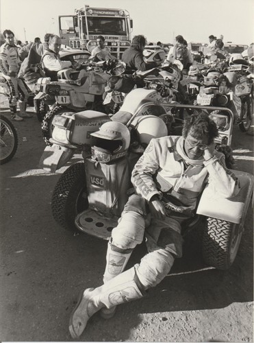 Afp original press photo - photo, paris