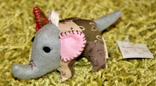 Superbe peluche doudou - , porte