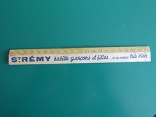 Ancienne règle en bois