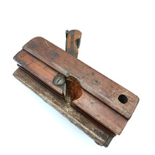 Outil Ancien rabot à bois