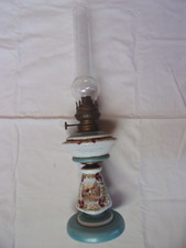 lampe à pétrole ancienne en