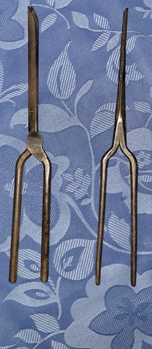 Deux anciens fer - deux, en