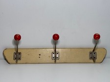 Porte manteau mural en bois et