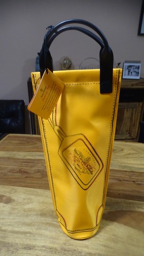 Plv champagne veuve clicquot - champagne,