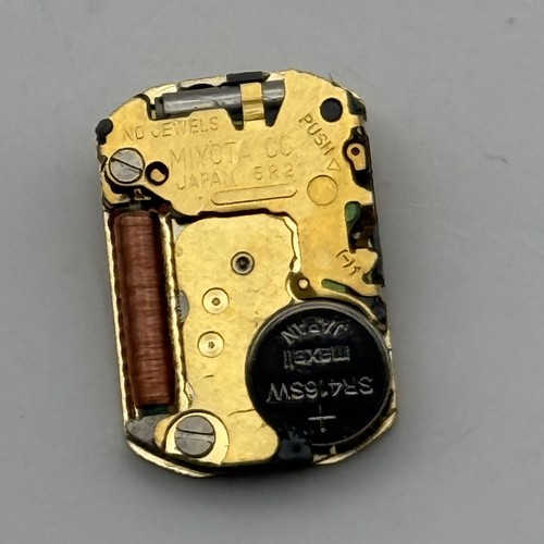 Mouvement montre quartz - montre,