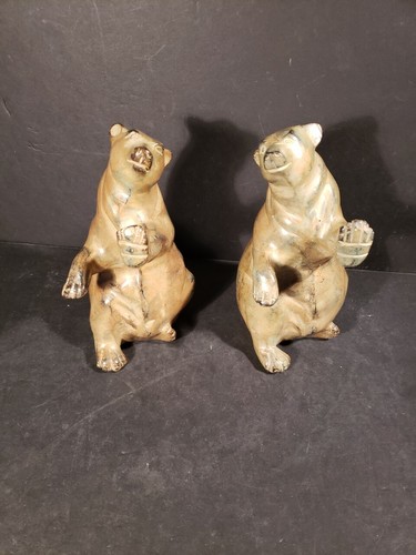 Bear sculpture figurine - bear,