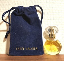 Eau de Parfum Intuition d'Estée Lauder 7,5 ml. Sac Velours. Plein. Parfait état 