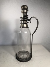 Élégante carafe à vin