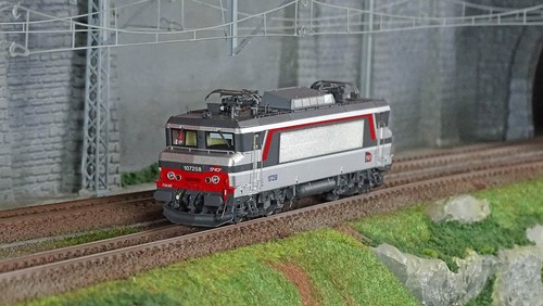 Models 11208s locomotive - models,