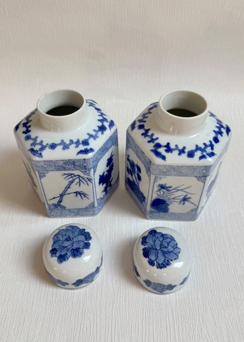Deux pots chinois - , hexagonaux