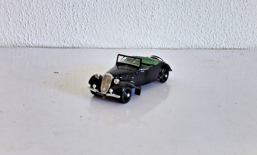 Voiture universal - voiture, 1/43