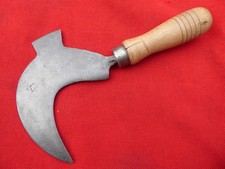 serpe serpette à huppe de vigneron viticulteur outil ancien en fer forgé