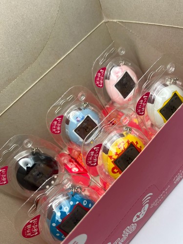 Tamagotchi plus connection - plus, v1