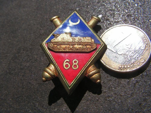 Insigne eme artillerie - insigne,