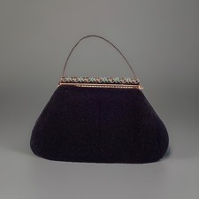 bourse ancienne , sac de soirée perlé, fermoir emaillé vintage