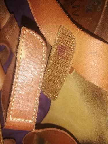 Sandales en cuir - 🎀,