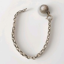 Ancien Bracelet En Argent Massif Avec Grelot 1900