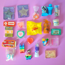 Vintage Erasers / Gommes rétro à l’unité  : Kutsuwa, Citation, rainbow, Sanrio