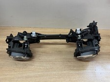 UNE OPTIQUE DE FEU PHARE AVANT