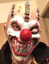 Masque clown psychopathe