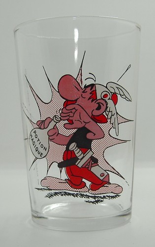 Astérix 1968 verre à - astérix,