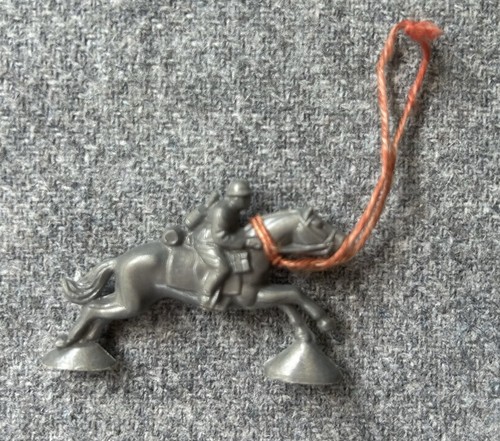 Cavalier allemand broche - cavalier,