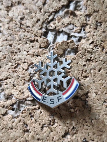 Broche pin badge insigne - pin's,