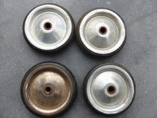 4 roues ancienne jouet enfant