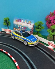 Voiture pour circuit Carrera