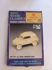 Mini Maquette En Bois Volkswagen Jeep