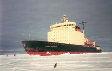 Ross Dependency 1995 Postcard Icebreaker Kapitan Khlebnikov  Quark expedition