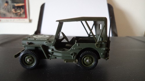 Miniature jeep willys - willys, solido