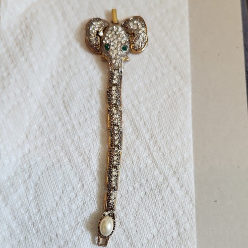 Elephant gold tone braclet - elephant,