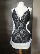 NUISETTE NOIRE FORME TABLIER SOUBRETTE TRES SEXY TAILLE M