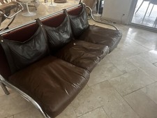 Ensemble 2 Canapés et Table Basse Gae Aulenti