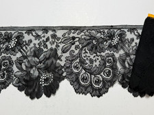 DENTELLE ANCIENNE - BEAU