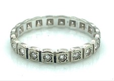 MAGNIFIQUE BAGUE OR 18 CARATS